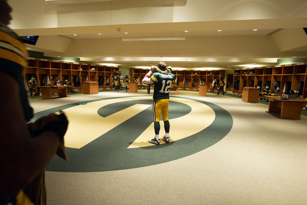 2010-aaron-rodgers-opow-79460.jpg